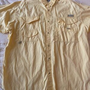 Columbia Men's Yellow Shirt M
